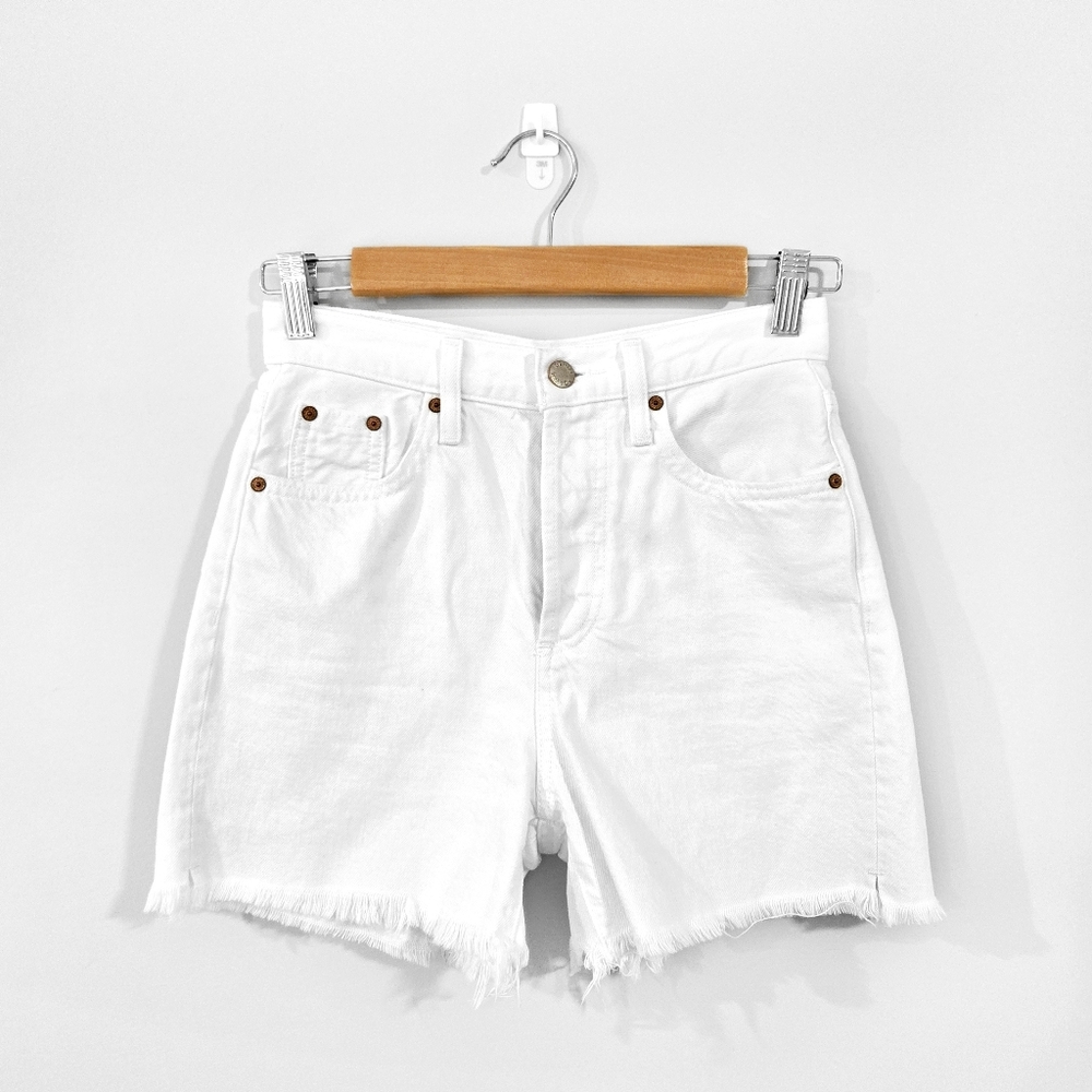 DENIM FORUM Aritzia White Denim The Yoko Mid Thigh Short